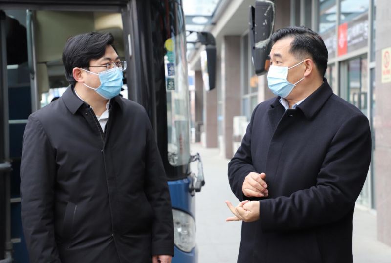 市委常委、武進(jìn)區(qū)委書記喬俊杰督查武進(jìn)汽車站春運(yùn)及疫情防控工作